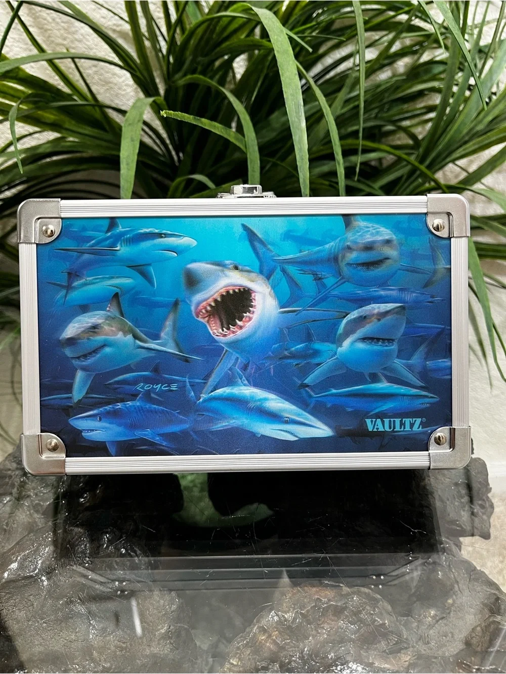 NWT Vaultz 3D Shark Locking Supply/Pencil Box  8.5